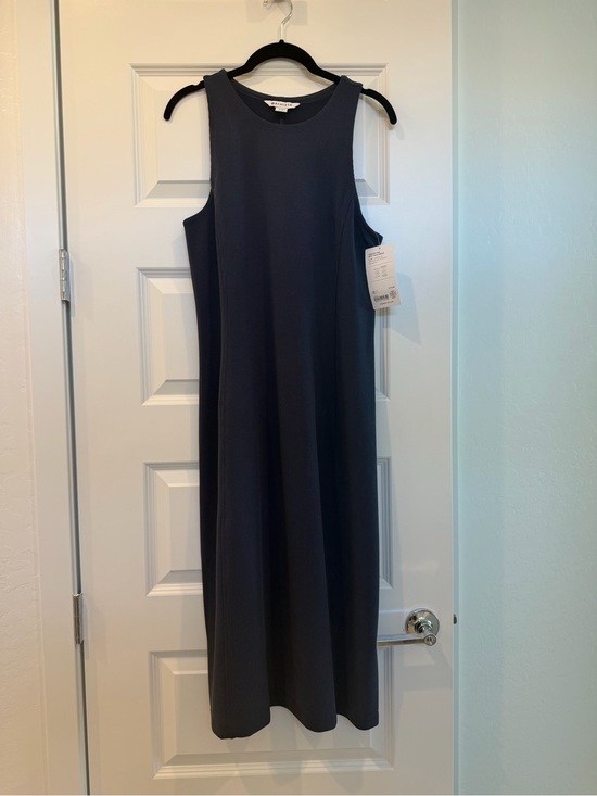 Athleta Dresses & Skirts - Athleta Sleeveless Midi Dress in Navy